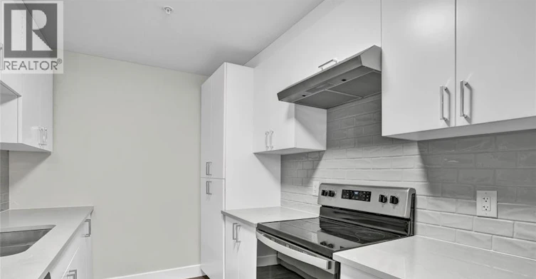 301-2600 Sandwich West Parkway, Lasalle, ON, N9H 0M2 - 7