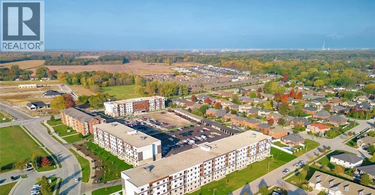 301-2600 Sandwich West Parkway, Lasalle, ON, N9H 0M2