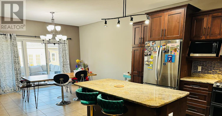 100 Creekside Drive, Welland, ON, L3C 0B4 - 6