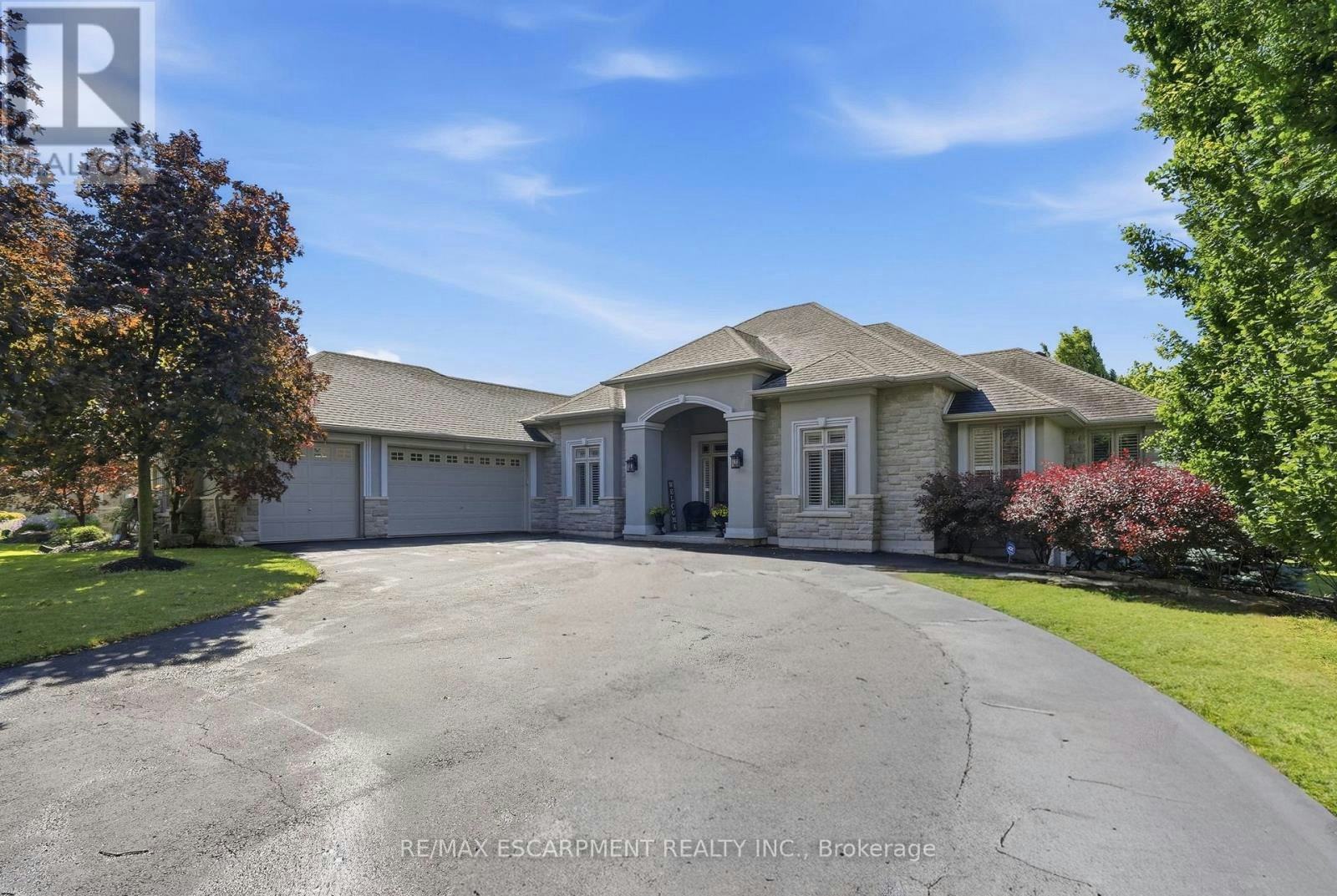 1318 Concession 6, Hamilton, ON, L8B 1N1