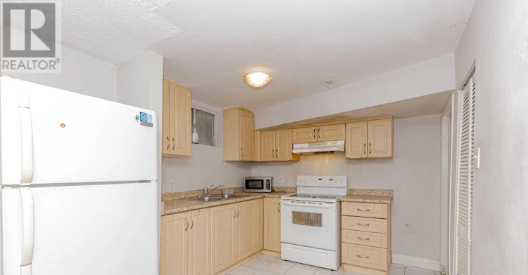 52 Timberlane Drive, Brampton, ON, L6Y 4B6 - 8