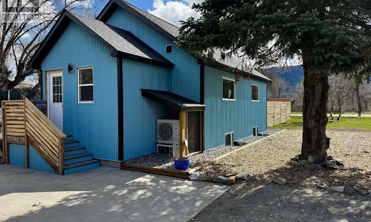 987 Kettle River Drive