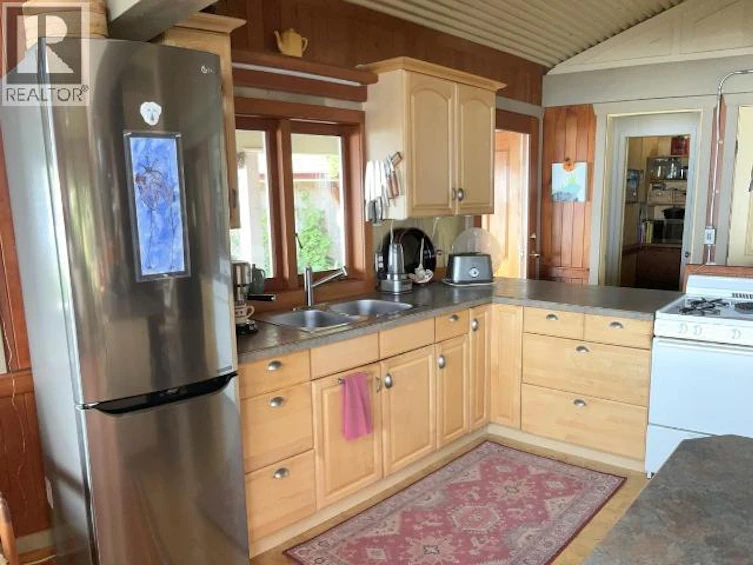3265 Atrevida Road, Powell River, BC, V8A 0E1 - 9