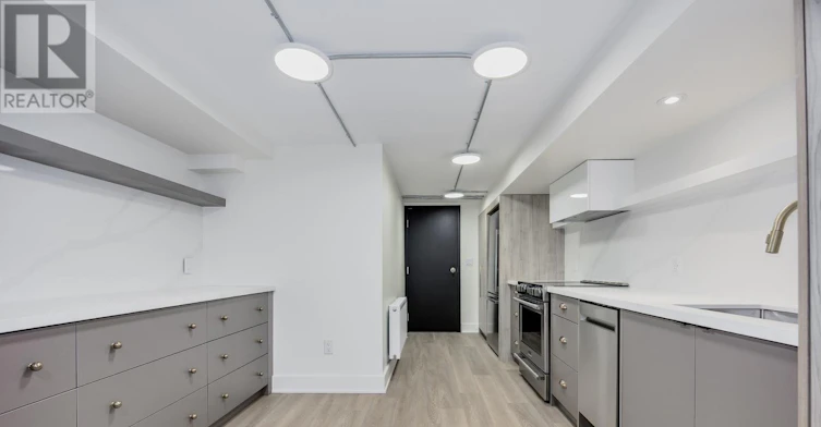 B-334A Gladstone Avenue, Toronto, ON, M6J 3L6 - 5