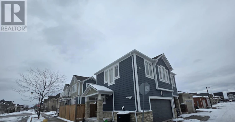 COACH-237 B Cornell Park Avenue, Markham, ON, L6B 0W8