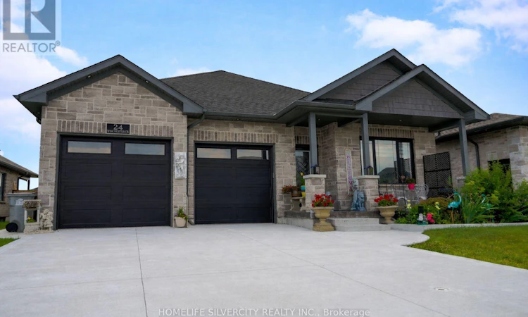 24 Winchester Crescent