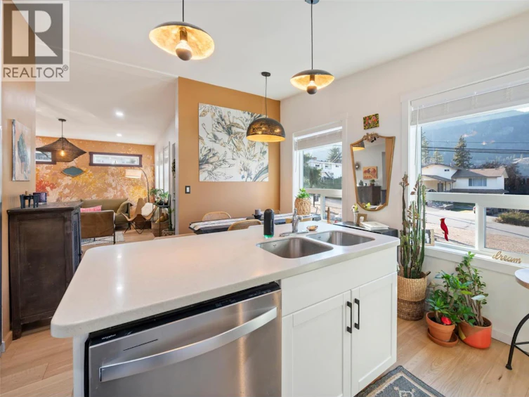 1149 Maple Street, Okanagan Falls, BC, V0H 1R2 - 14