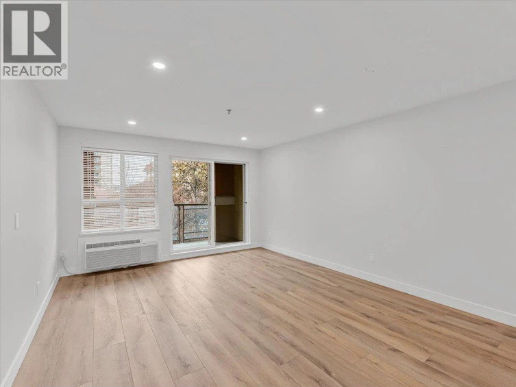 333-1099 Sunset Drive, Kelowna, BC, V1Y 9Z2 - 12