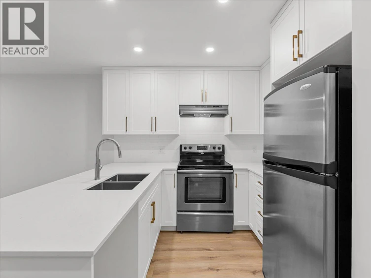 333-1099 Sunset Drive, Kelowna, BC, V1Y 9Z2 - 6