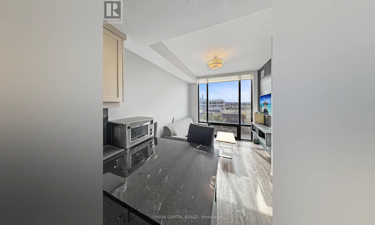CP618-330 Phillip Street