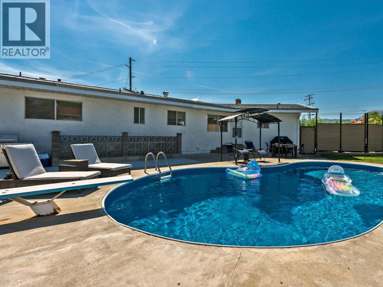 9302 62nd Avenue, Osoyoos, BC, V0H 1V1 - 2