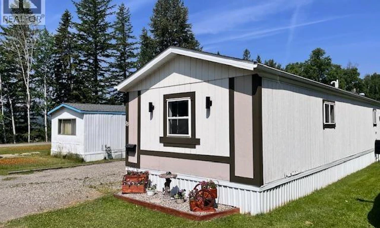 33-3656 Hilborn Road