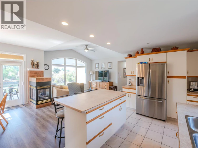 3604 Lobelia Drive, Osoyoos, BC, V0H 1V1 - 12