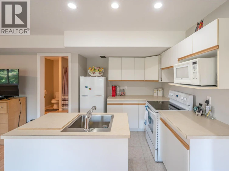 3604 Lobelia Drive, Osoyoos, BC, V0H 1V1 - 50