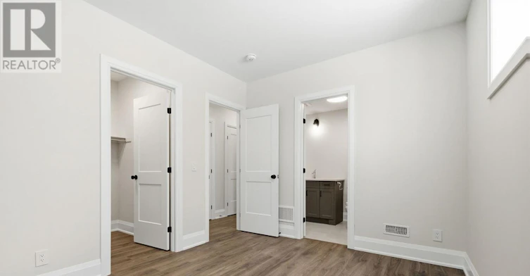 29 Northland Court, Oro-Medonte, ON, L9J 1C4 - 30