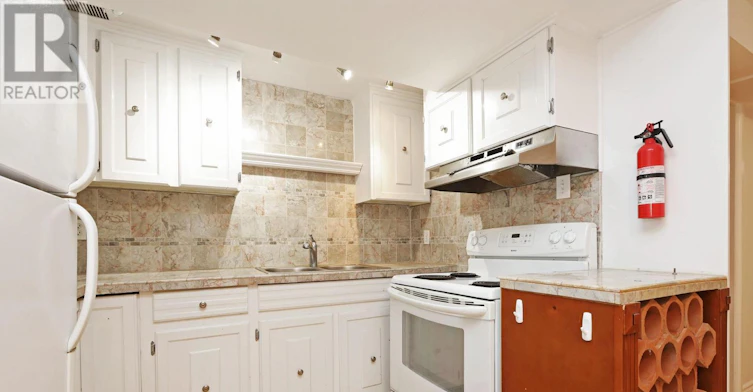 LOWER-212 Glebemount Avenue, Toronto, ON, M4C 3T1 - 12