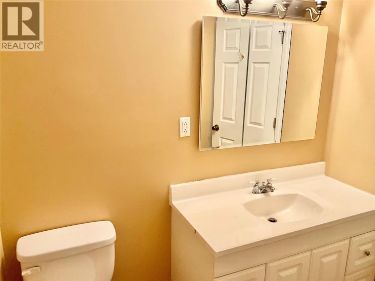 547 Eighth Avenue, Midway, BC, V0H 1M0 - 21