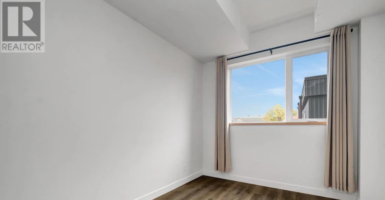 401-399 Winston Avenue, Ottawa, ON, K2A 1Y8 - 28