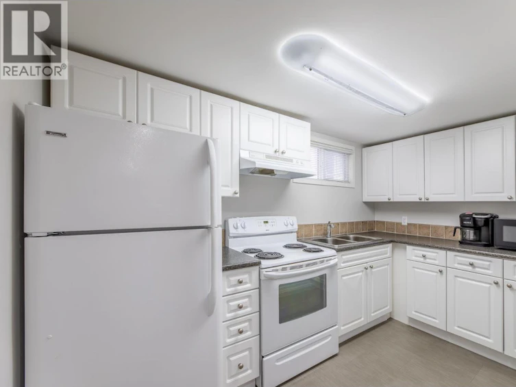 479 Winnipeg Street, Penticton, BC, V2A 5M7 - 27