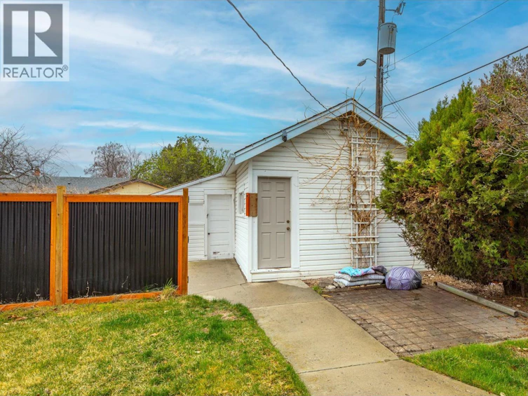 479 Winnipeg Street, Penticton, BC, V2A 5M7 - 36