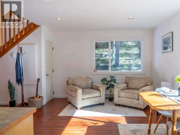 9868 Castle Road, Pender Island, BC, V0N 2M3 - 17