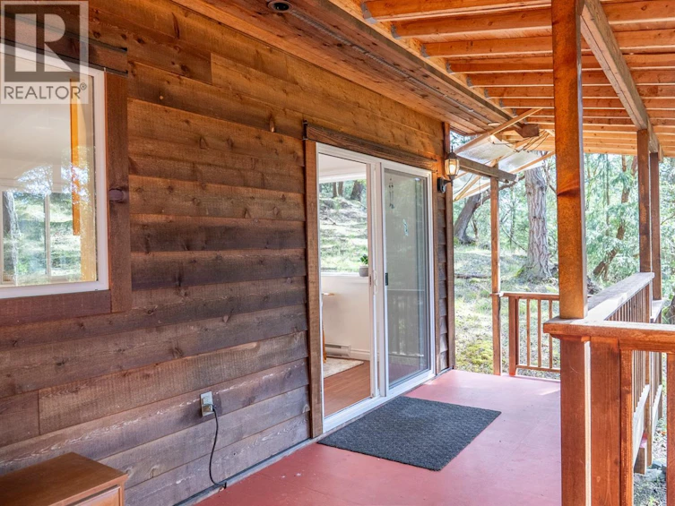 9868 Castle Road, Pender Island, BC, V0N 2M3 - 31
