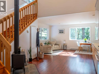 9868 Castle Road - 3