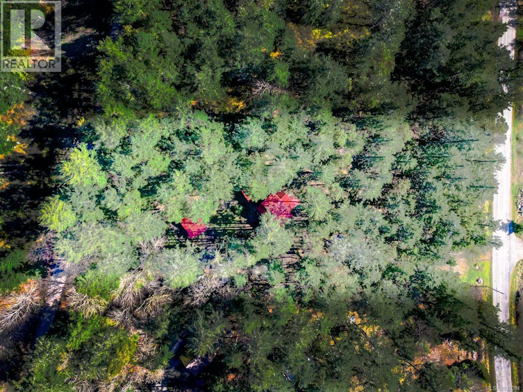 9868 Castle Road, Pender Island, BC, V0N 2M3 - 47