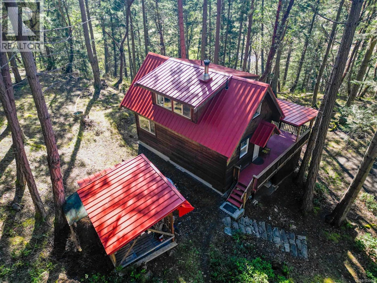 9868 Castle Road, Pender Island, BC, V0N 2M3 - 40