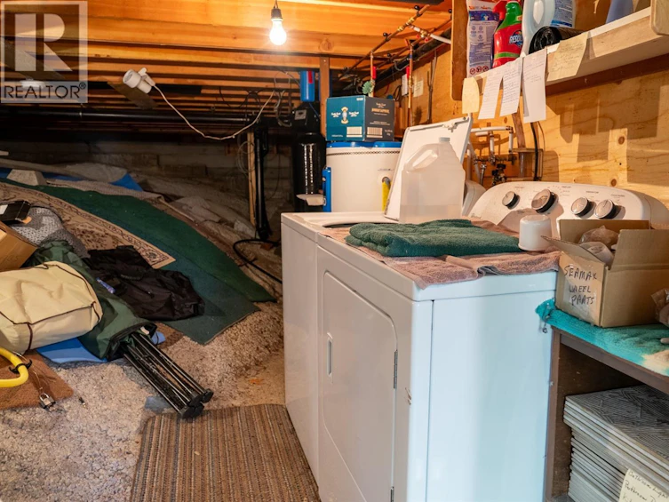 9868 Castle Road, Pender Island, BC, V0N 2M3 - 39