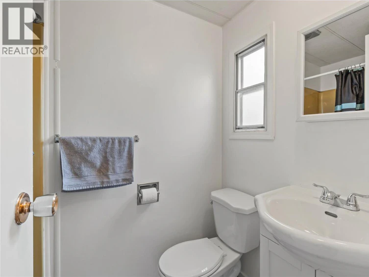 74-1175 Rose Hill Road, Kamloops, BC, V2B 0B6 - 11