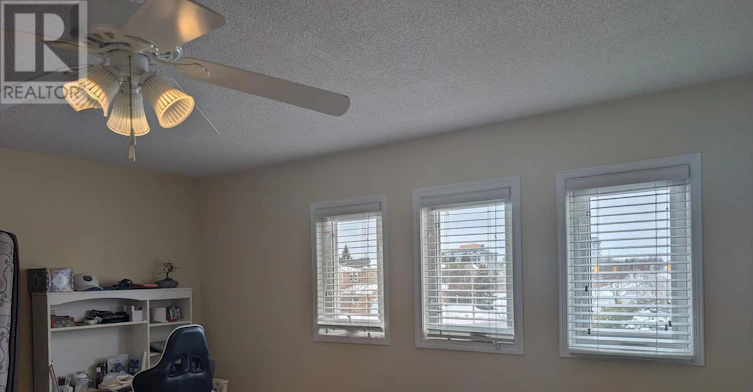 ROOM 1-73 Squire Drive, Richmond Hill, ON, L4S 1C7 - 5