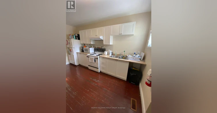 260 Bronson Avenue N, Ottawa, ON, K1R 6H8 - 6