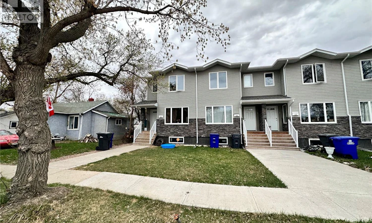 527 Alexandra Street