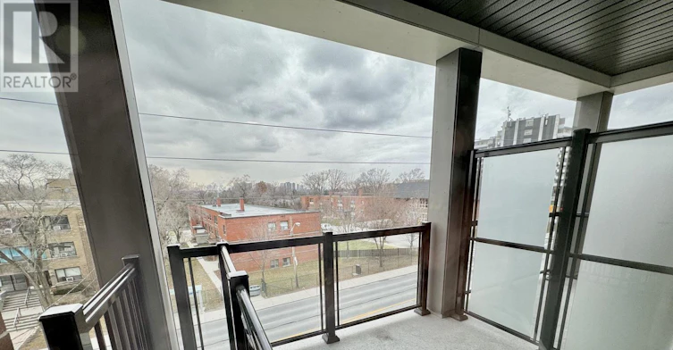 301-165 Canon Jackson Drive, Toronto, ON, M6M 2G1 - 6