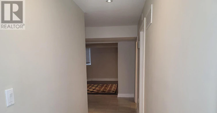 6 Crevice Gate, Brampton, ON, L6R 2X3 - 5