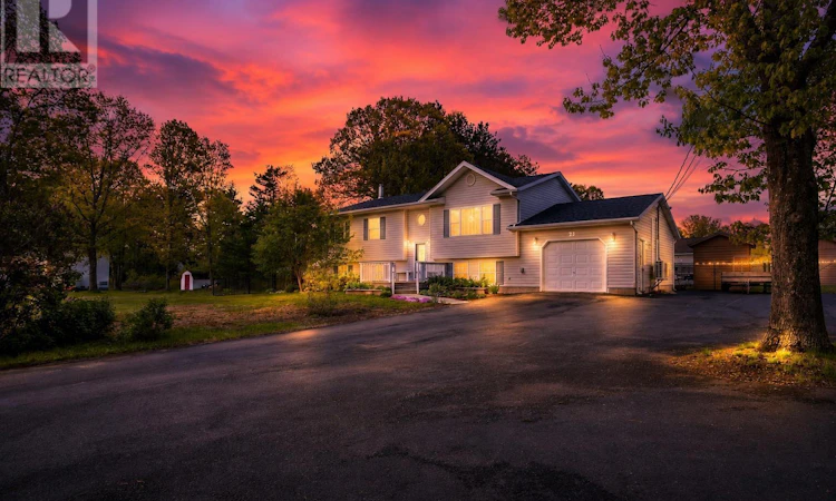 23 Valley Road