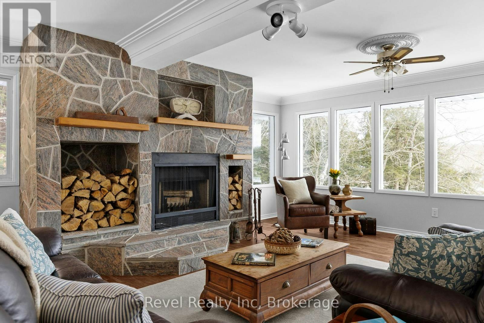 75 Silver Point Drive, Seguin, ON, P2A 2W8