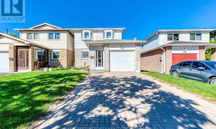 200 Invergordon Avenue