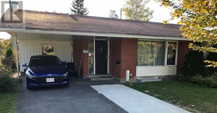 B-1180 Southwood Drive, Ottawa, ON, K2C 3C3