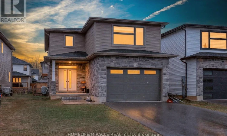 74 Cash Crescent