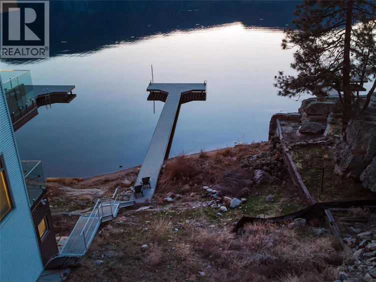 4037 Lakeside Road, Penticton, BC, V2A 8W3 - 8