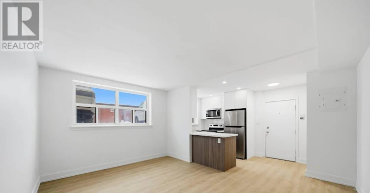 A-993 O'connor Drive, Toronto, ON, M4B 2T1 - 2