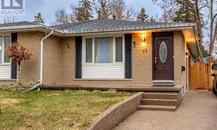 12 Noel Avenue
