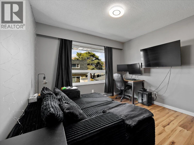 2-1291 Bernard Avenue, Kelowna, BC, V1Y 6R3 - 15