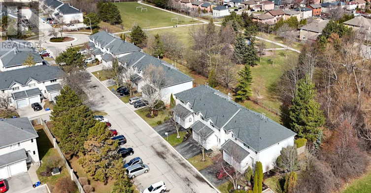 59-2 Royalwood Court, Hamilton, ON, L8E 4Z1 - 22