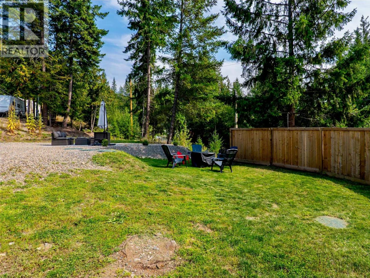 2731 Fairview Road, Anglemont, BC, V0E 1M8 - 27