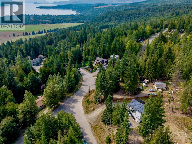 2731 Fairview Road, Anglemont, BC, V0E 1M8 - 34