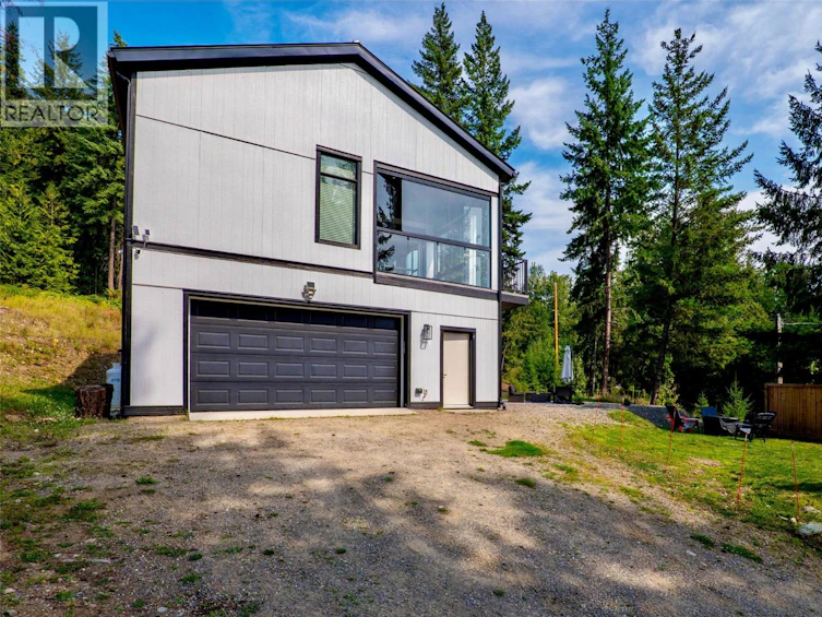 2731 Fairview Road, Anglemont, BC, V0E 1M8 - 2