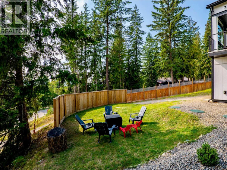 2731 Fairview Road, Anglemont, BC, V0E 1M8 - 28